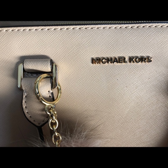 Authentic Michael Kors - Picture 4 of 6
